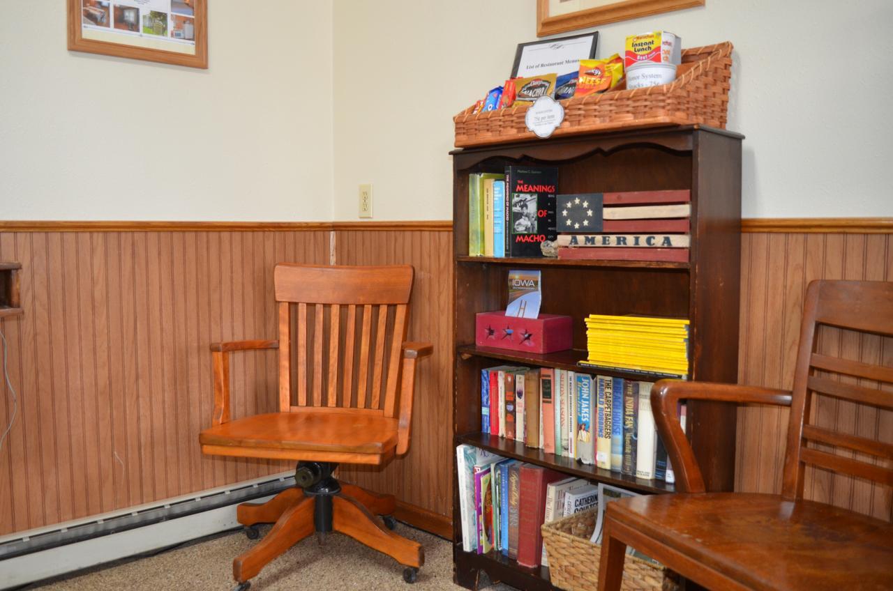Little River Inn Motel Leon Bagian luar foto