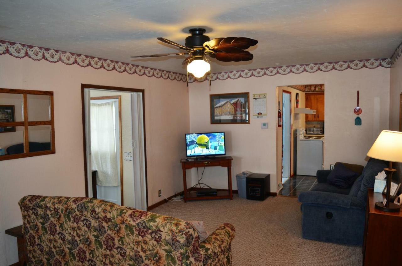 Little River Inn Motel Leon Bagian luar foto